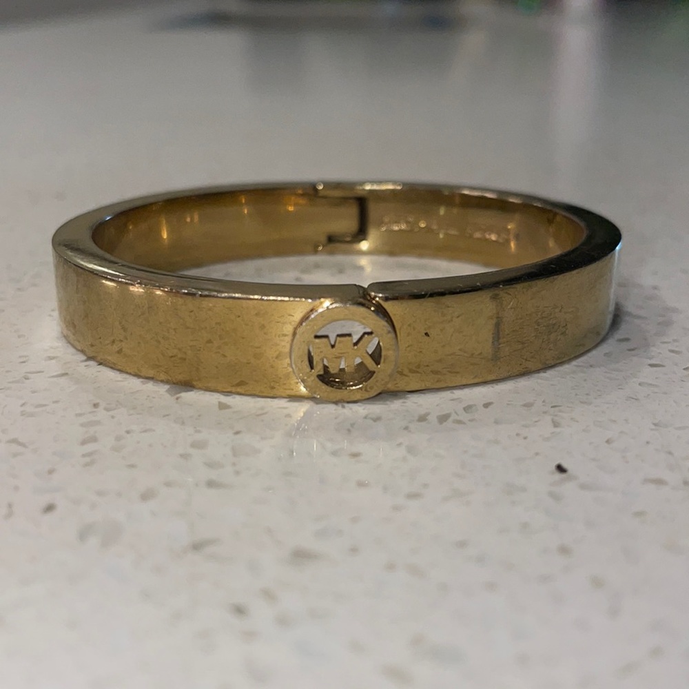 Women’s Michael Kors bracelet